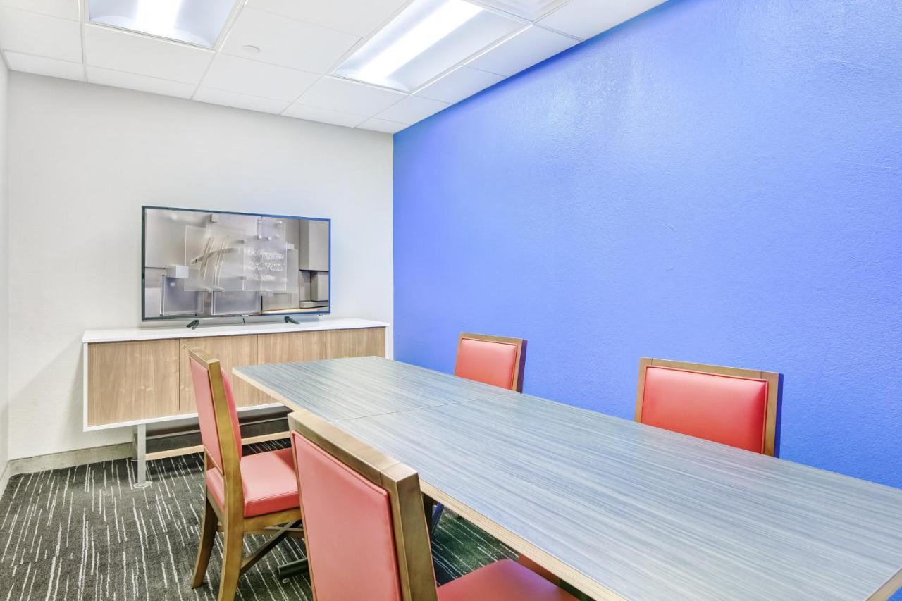 Holiday Inn Express & Suites Longview North By Ihg Екстер'єр фото