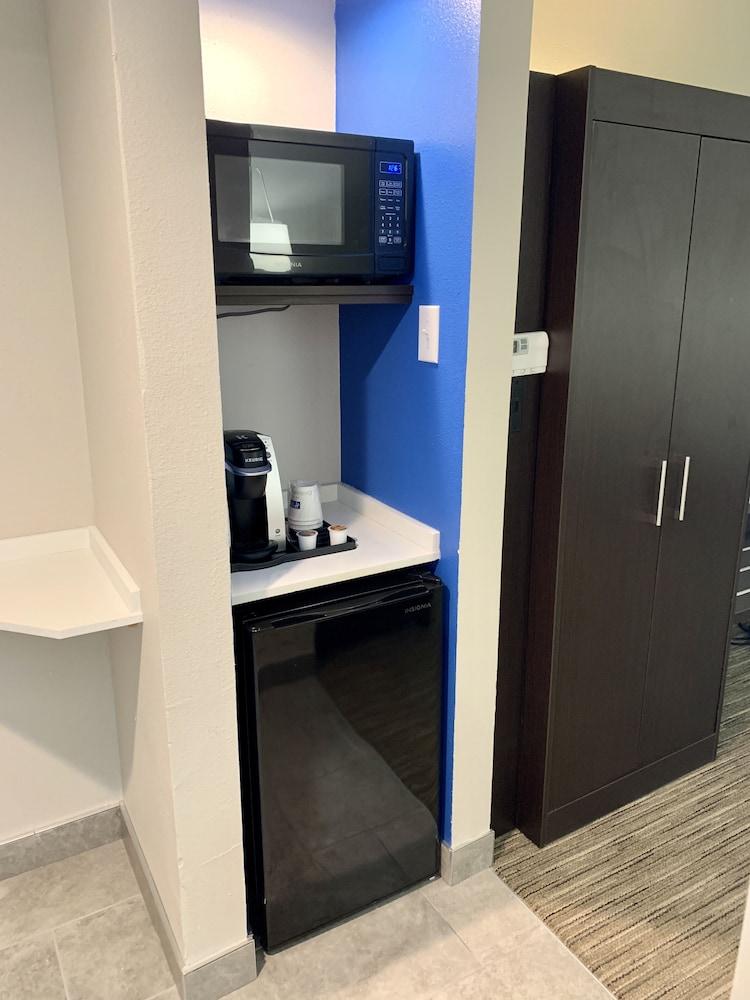 Holiday Inn Express & Suites Longview North By Ihg Екстер'єр фото